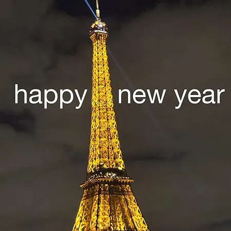 Apartment Devant La Tour Eiffel Et Seine Paris